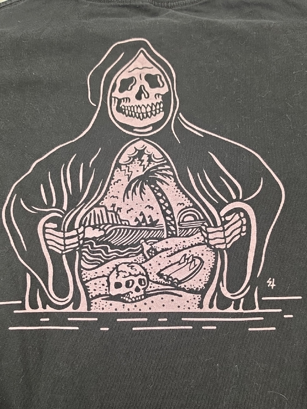 Skull Grim Reaper Graphic Tee in Light Pink on Black Small Unisex